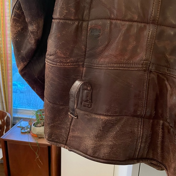 Men’s Leather Jacket With Amazing Collar.  Very Warm! - Picture 8 of 9